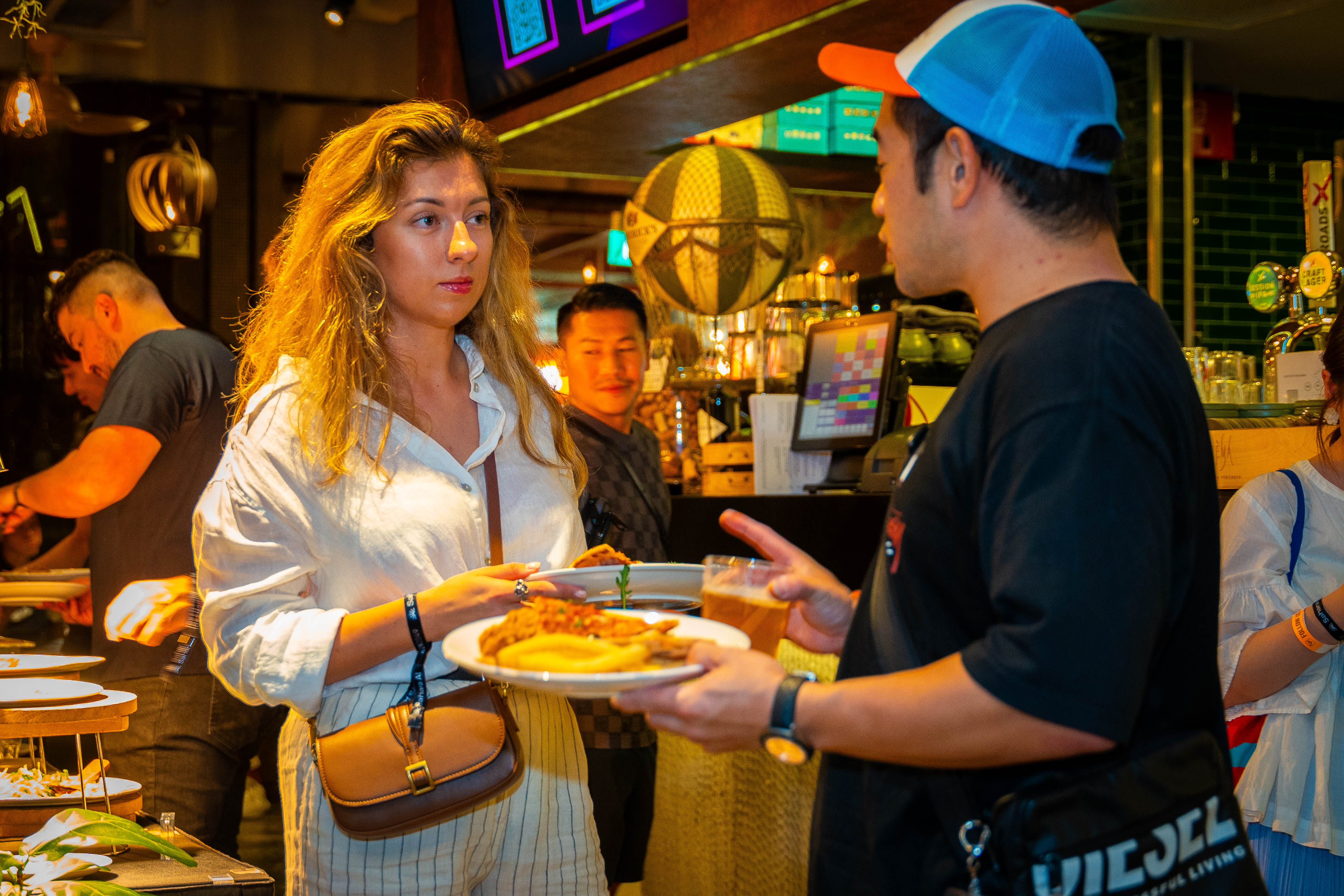 To The Moon Token2049